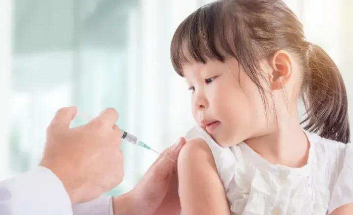 Mengapa Vaksinasi Penting dalam Mencegah Penyakit Menular